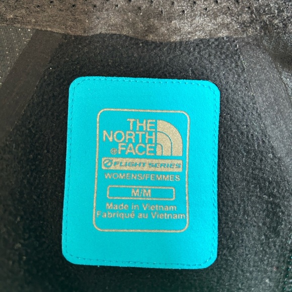 Womens North Face running jacket Medium - Picture 5 of 10